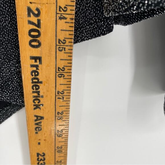 Karen Kane Top Asymmetrical Hem Silver Metallic Black Holiday Date Night XL - Picture 7 of 9